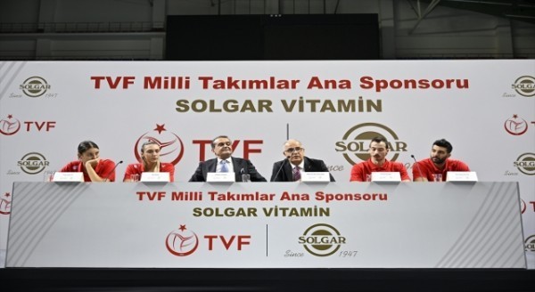 Voleybol milli takımlarının vitamin ana sponsoru Solgar Vitamin oldu