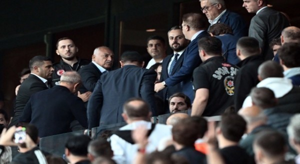 TFF Başkanı Mehmet Büyükekşi protestolar sonrası Tüpraş Stadı’ndan ayrıldı