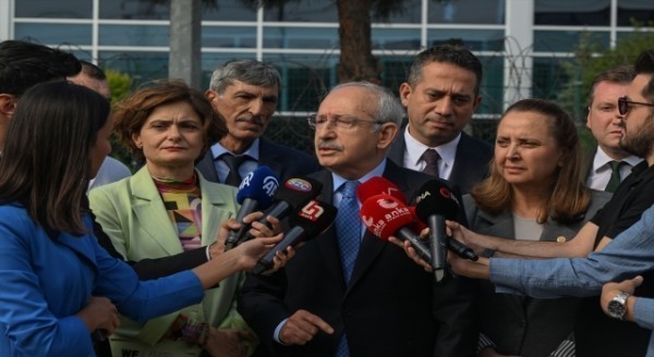 Kılıçdaroğlu, Gezi Parkı davasının tutuklu sanıklarını cezaevinde ziyaret etti: