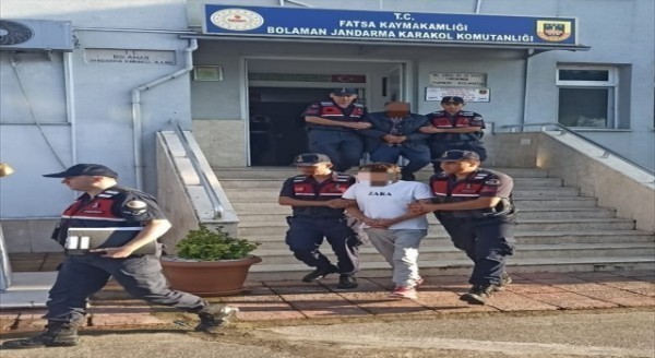 Ordu’da evlerden hırsızlık yapan 2 zanlı tutuklandı