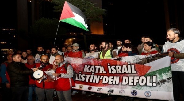 İsrail’in Gazze’ye yönelik saldırıları İstanbul’da protesto edildi