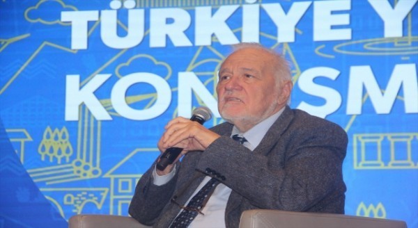 Tarihçiyazar Prof. Dr. İlber Ortaylı, Samsun’da söyleşiye katıldı