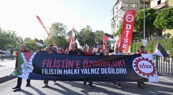 DİSK’ten İstanbul’da ”Vergide Adalet İçin Emekçiler Buluşuyor” etkinliği