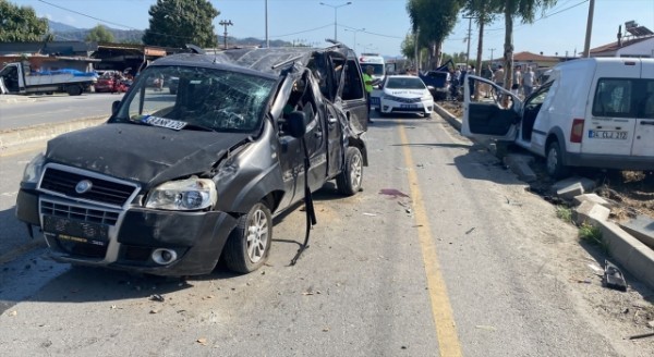 Muğla’da zincirleme trafik kazasında 1 kişi öldü, 5 kişi yaralandı