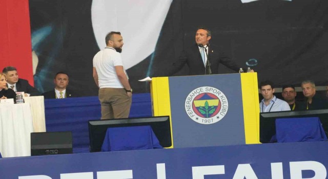 Ali Koçtan kaptanlara mesaj: “Çıkın o şampiyonluğu bize getirin”