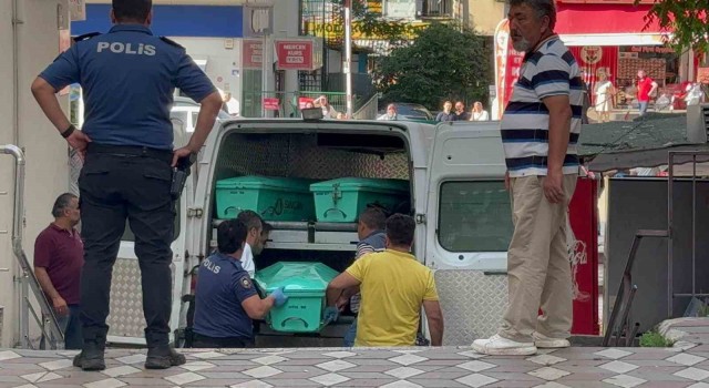 Ankarada boşanma aşamasındaki kadın evinde ölü bulundu