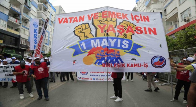 Antalyada 1 Mayıs coşkusu