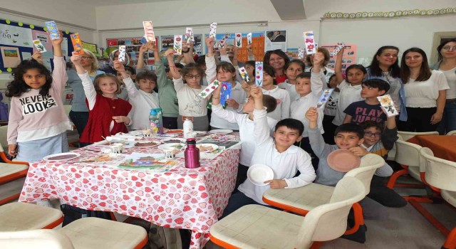 Balıkesirde öğrenciler minyatür resim yapmayı öğrendi