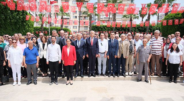 Başkan Tanburoğlu: “Mustafa Kemal Atatürk’ün koyduğu hedeflere emin adımlarla yürüyoruz”