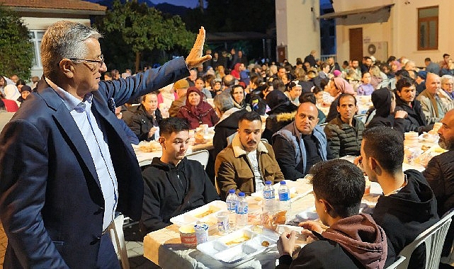 Kemer'de İftar Programı: Dostluk ve Kardeşlik Vurgusu