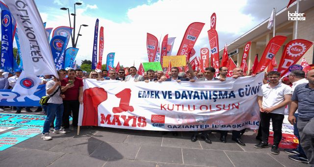 Başkan Yılmaz, İşçi Bayramı Kutlamalarında İşçilerle Bir Araya Geldi