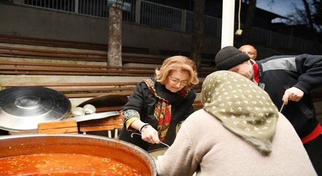 Bozkurtta belediye aşevi ihtiyaç sahibi vatandaşların yanında