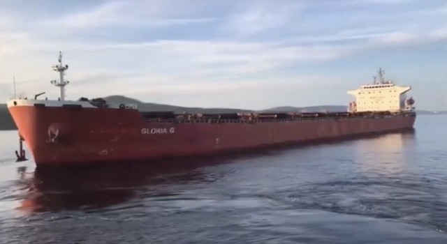 Çanakkale Boğazından geçen mısır yüklü dökme yük gemisi makine arızası yaptı