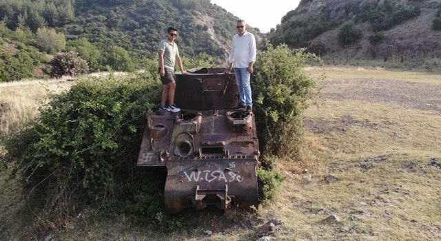 “Cezalı” Tank Vatandaşların İlgi Odağı