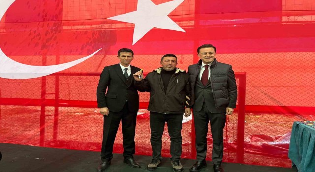 Çiftelerde 205 TOKİ hak sahibi anahtarını aldı