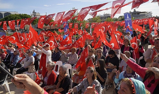 Çok farklı çok coşkulu