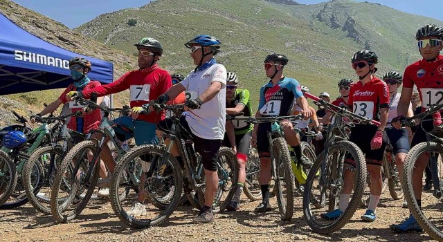 Çukurca 5. Fotosafari ve Doğa Sporları Festivali coşkuyla devam ediyor