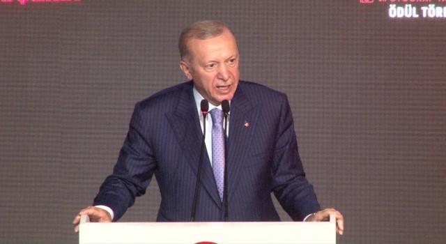 Cumhurbaşkanı Erdoğan: “Ölüm kusanlara karşı 15 Temmuzda destan yazdık