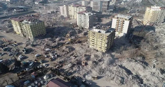 Deprem Davasında Tutuklu Sanık Savunma Yaptı: Kahramanmaraş Belediyesi Onayını Savunuyor!