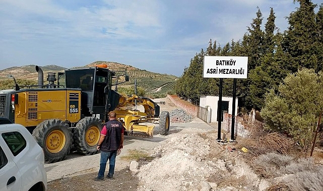 Didim Belediye Başkanı Hatice Gençay, Batıköy Mahallesi'nde uzun yıllardır yapılmayan yolun yapımını başlattı. Çalışmalar tüm hızıyla devam ediyor.