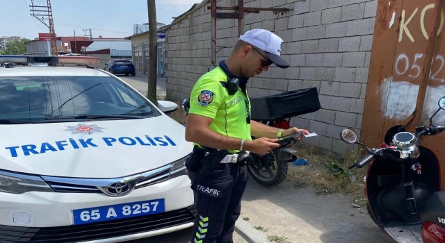 Ercişte polis ve jandarmadan eş zamanlı ortak uygulama