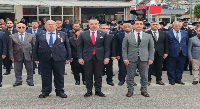 Erzinde 18 Mart Çanakkale Zaferi ve Şehitleri Anma Günü programı düzenlendi