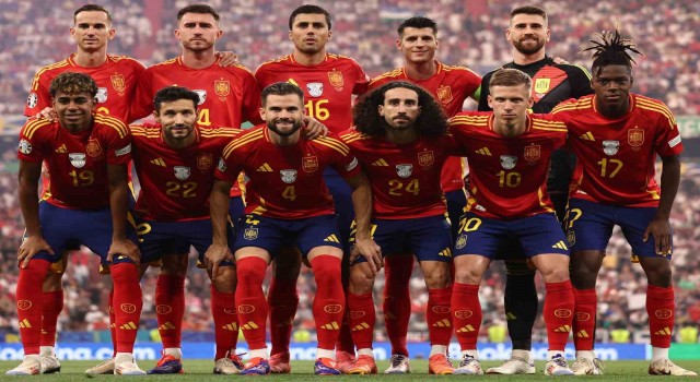 EURO 2024te ilk finalist İspanya