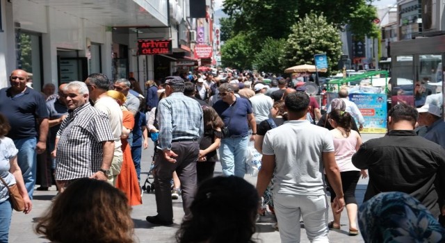 Fertler en çok tanıdığı insanlarla olan kişisel ilişkilerinden memnun