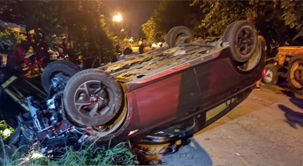 Fethiye'de trafik kazalarında 2 kişi öldü, 3 kişi yaralandı