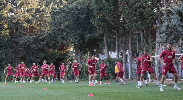 Galatasaray, yeni sezon hazırlıklarını sürdürdü