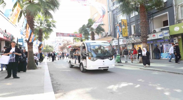 Gaziosmanpaşada vatandaşlara yazlık servis hizmeti başladı