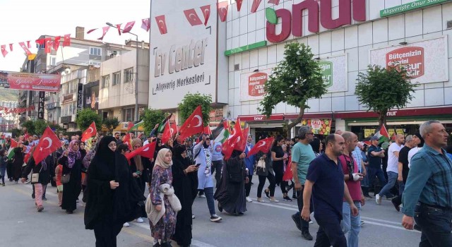 Gemlikte Gazzeye destek yürüyüşü