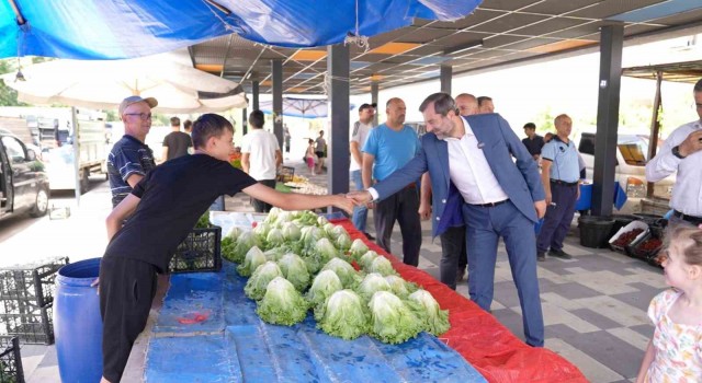 Gürsunun Kent Parkında yeni pazar