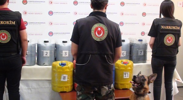 Habur'da 245 kilogram metamfetamin yakalandı