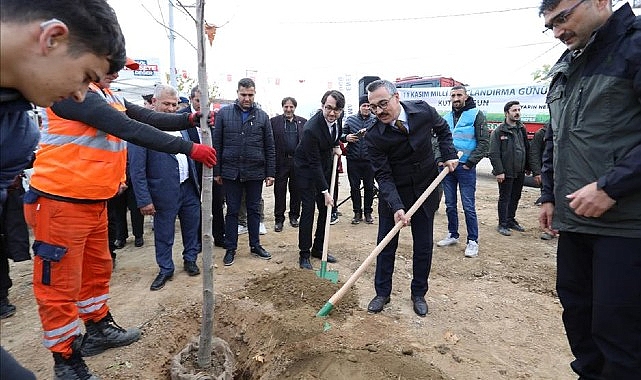 İnegöl'de Fidanlar Toprakla Buluştu