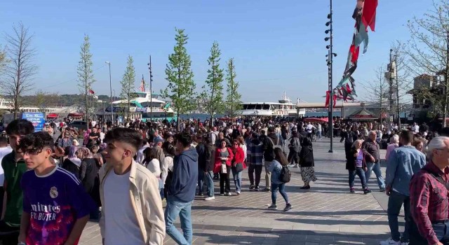 İstanbulda sahillerde bayram yoğunluğu