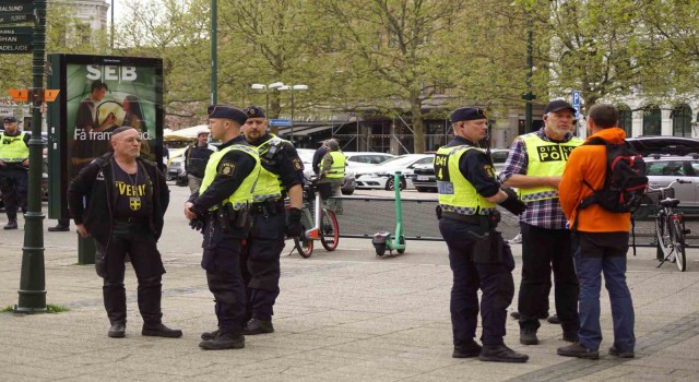 İsveçte binlerce kişi İsrailin Eurovisionda yarışmasını protesto etti