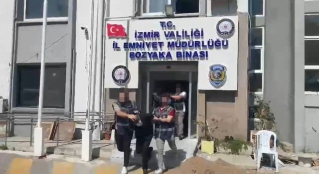 İzmirde iş insanının öldürülmesi olayında karısı da tutuklandı