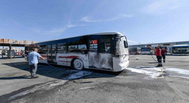 İzmirin toplu ulaşım araçları tertemiz