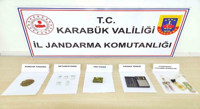 Jandarrmadan uyuşturucu operasyonu