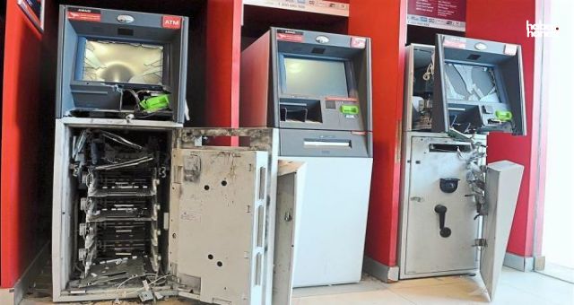 Kahramanmaraş'ta Tornavida İle ATM Hırsızlığı!