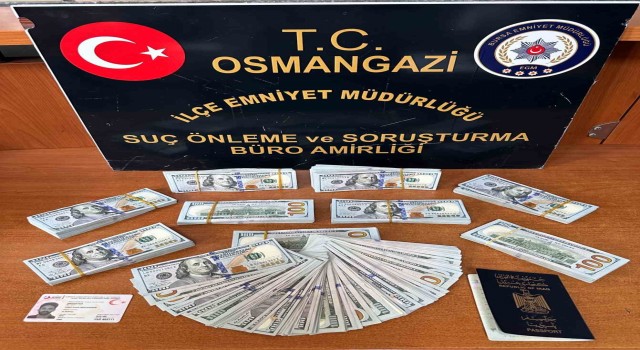 Kanada vatandaşını 100 bin dolar dolandırdı, kaçmaya çalışırken yakalandı