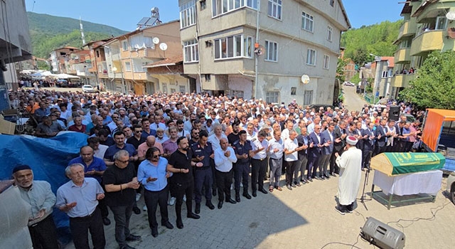 Karabük’te, Eski Belediye Başkanı Ali Şık toprağa verildi