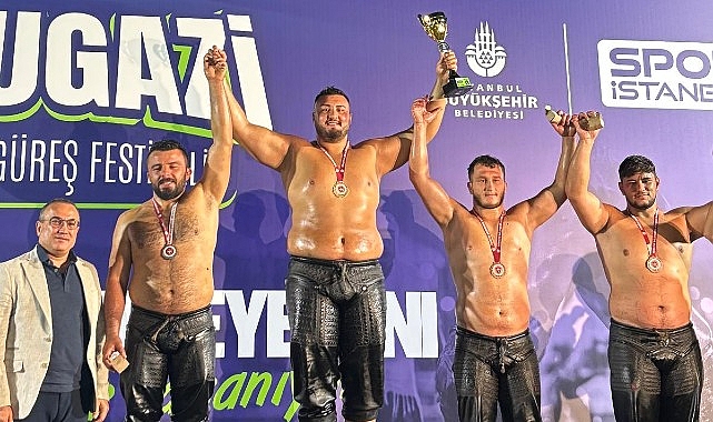 Kemer Belediye pehlivanı Kaya'dan büyük başarı