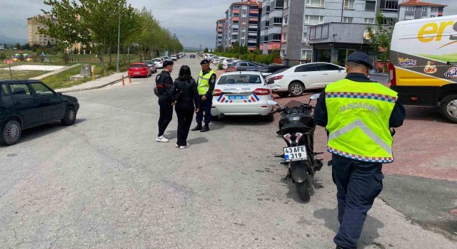 Kütahyada bayramı öncesi trafik denetimleri