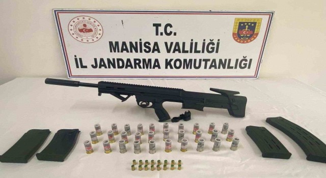 Manisada jandarmadan suç örgütüne operasyon: 7 gözaltı