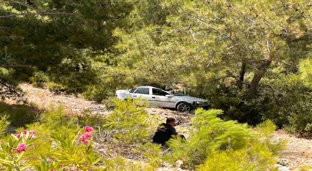 Milasta kontrolünü kaybeden otomobil şarampole yuvarlandı: 1 yaralı