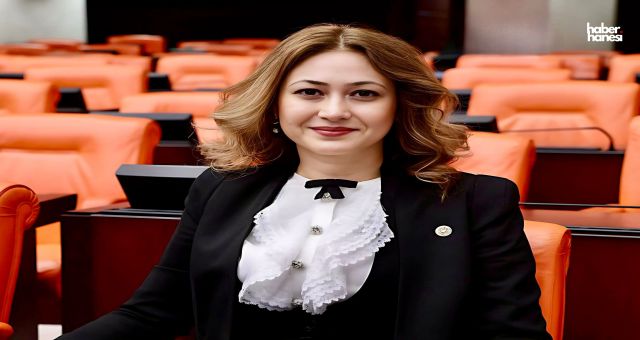 Milletvekili Zuhal Karakoç Dora: 'Kahramanmaraşlı hemşerilerimin bayramlarını tebrik ediyorum'