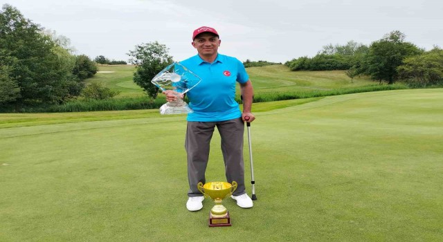 Milli golfçü Mehmet Kazan Çekyada şampiyon oldu