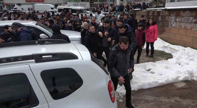 Tatvanda Nevruz kutlamasında 4 kişi gözaltına alındı